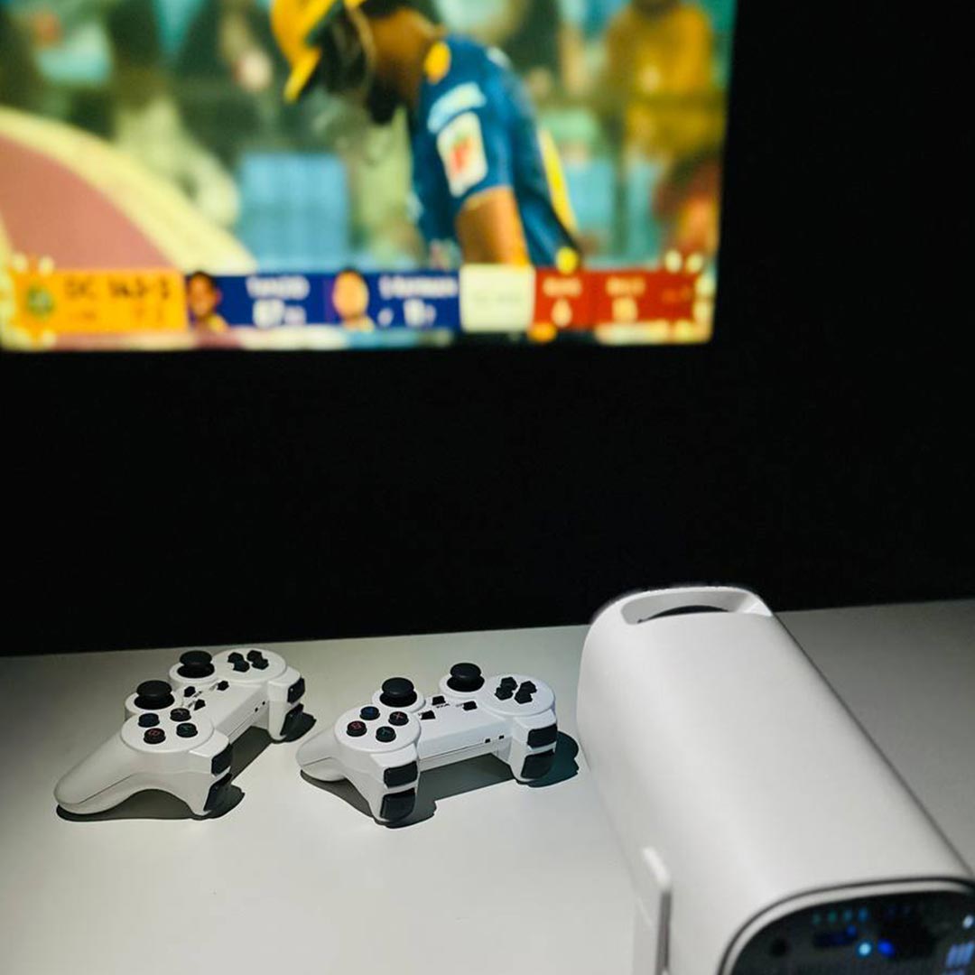 P30 Max Android 4K Projector + Video Game Console Combo